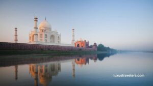 Read more about the article Exploring India: 5 Best Destinations for Student Tours