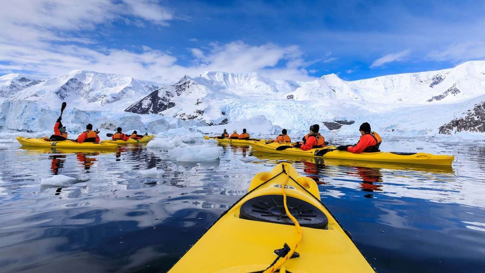 You are currently viewing 10 Best Winter Vacation Destinations for Outdoor Adventure