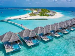 Read more about the article 11 Best All-Inclusive Resorts In The Maldives For Honeymoon